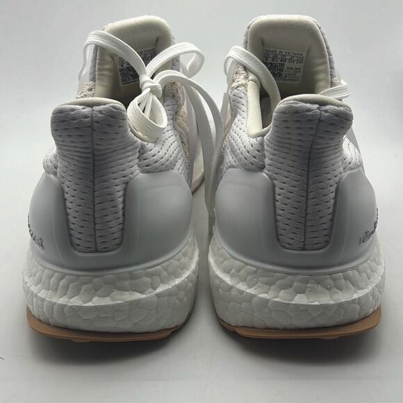 Adidas Ultraboost 1.0 White Gum Silver 1D9689 Running Shoes‎ NWB Women's size 8 - Picture 4 of 10